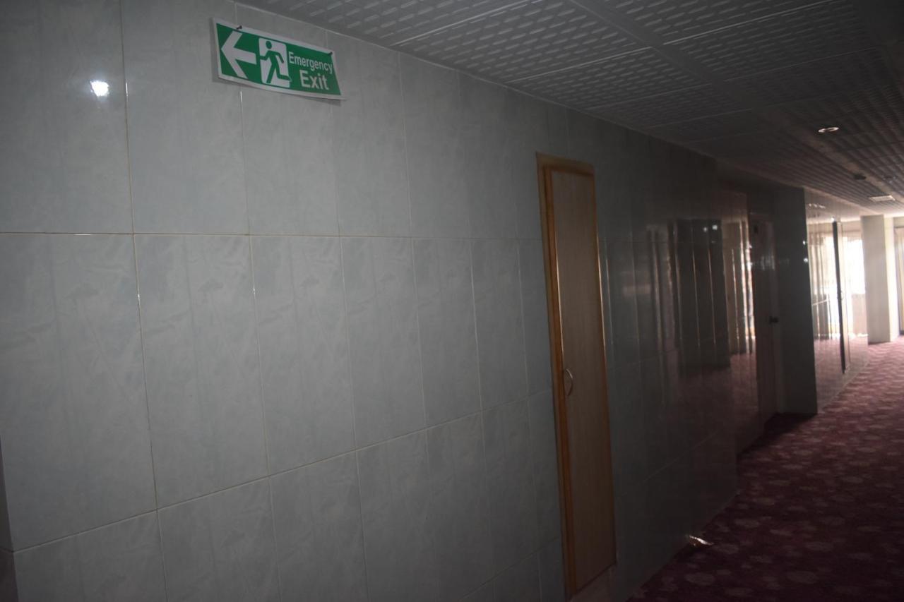 Hotel Sky Inn راوالبيندي المظهر الخارجي الصورة