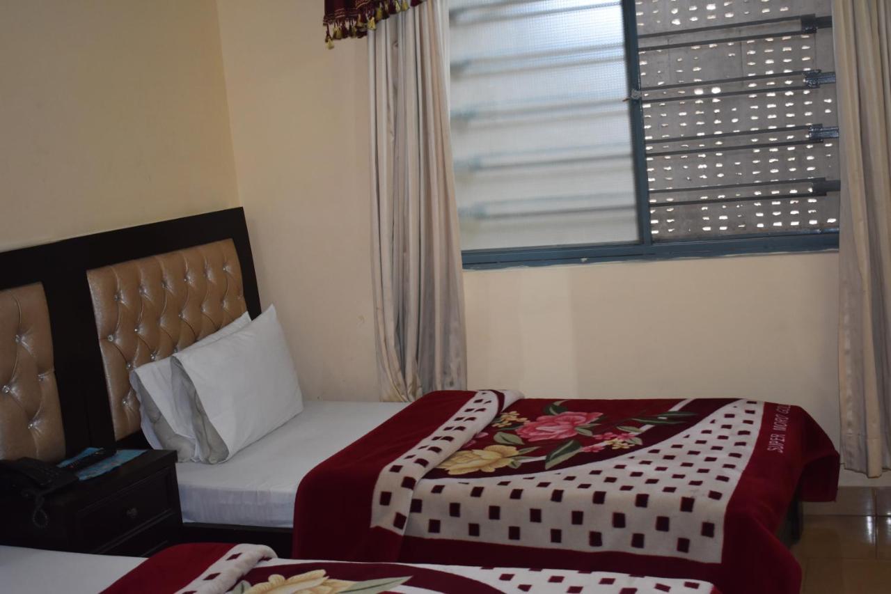Hotel Sky Inn راوالبيندي المظهر الخارجي الصورة